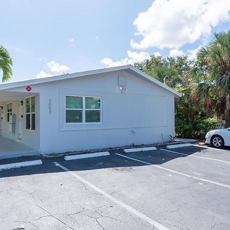Just Off Wilton Drive Apt 8 Fort Lauderdale Luaran gambar